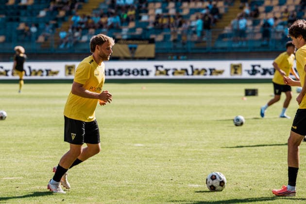 Niederlande Deutschland: Fußball Testspiel Männer 2026 - 2027 - Roda JC Kerkrade vs. Alemannia Aachen - Parkstad Limburg Stadion, Aufwärmen, Warm up, Mika Schroers (Alemannia Aachen, 27), *** Netherlands vs. Germany Men s Soccer Friendly Match 2026 2027 Roda JC Kerkrade vs. Alemannia Aachen Parkstad Limburg Stadium, Warm-up, Mika Schroers Alemannia Aachen, 27, Copyright: xThiemoxRudolphx