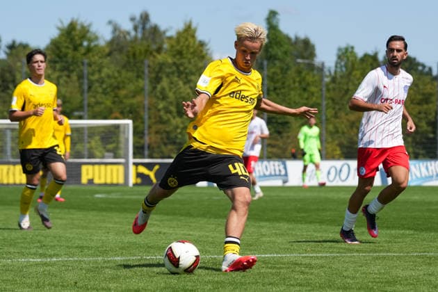 Samstag, 01.08.2026 Saison 2026 2027 1. Runde DFB Pokal der Junioren im BVB Fußballpark Hohenbuschei, Dortmund, Germany. BV Borussia Dortmund U19 - Holstein Kiel U19. Till Burkhardt (BVB) *** Saturday, August 1, 2026 2026–2027 Season 1st Round of the DFB Junior Cup at BVB Fußballpark Hohenbuschei, Dortmund, Germany BV Borussia Dortmund U19 Holstein Kiel U19 Till Burkhardt BVB