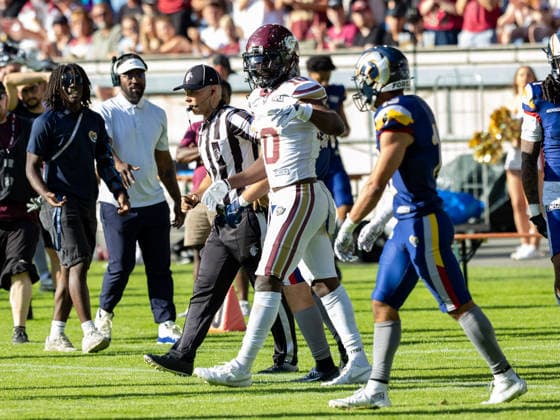 Frist down 10 Harlan Kwofie (Wide Receiver) Rhein Fire Rhein Fire vs Alpine Rams, American Football, American Football League Europe, Week 11, 2026, 01.08.2026, Duisburg Schauinsland-Reisen-Arena Germany Copyright: xPFA ChristopherxMettkenx