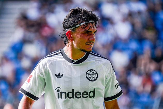 Deutschland: Fussball 2026 2027 , Testspiel , Freundschaftsspiel - SV Waldhof Mannheim vs. SG Einracht Frankfurt - Carl-Benz-Stadion (Mannheim) : Can Uzun (Eintracht Frankfurt, 42) Mimik, Gesichtsausdruck, Emotion Mannheim Carl-Benz-Stadion Deutschland *** Germany Soccer 2026 2027, Exhibition Match, Friendly Match SV Waldhof Mannheim vs. SG Eintracht Frankfurt, Carl Benz Stadium, Mannheim, Can Uzun, Eintracht Frankfurt, 42, Facial Expressions, Emotions, Mannheim, Carl Benz Stadium, Germany Copyright: xBennetxLongx