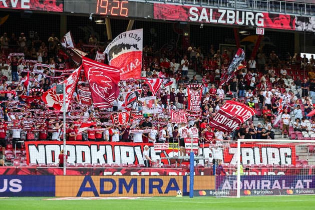 SOCCER - BL, RBS vs Hartberg SALZBURG,AUSTRIA,01.AUG.26 - SOCCER - ADMIRAL Bundesliga, Red Bull Salzburg vs TSV Hartberg. Image shows supporters of RBS.  GEPAxpictures xDavidxGeieregger