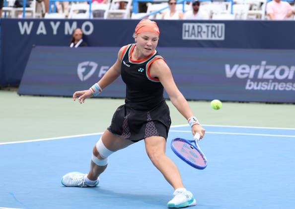 August 1, 2026, Washington, Columbia, USA: DIANA SHNAIDER during the match against J. Pegula of USA in semi-finals of Mubadala Washington DC, USA. Washington USA - ZUMAc278 20260801_zsp_c278_011 Copyright: xMarcinxCholewinskix
