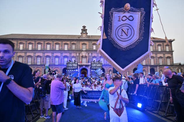 August 1, 2026, Napoli: La festa per i 100 anni del Napoli calcio, Napoli, 1 agosto 2026 ANSA FELICE DE MARTINO--- The party celebrating the 100th anniversary of Napoli football club, Naples, August 1, 2026 ANSA FELICE DE MARTINO- NOTTE AZZURRA, IL CENTENARIO DEL NAPOLI ACCENDE LA CITTA  - ZUMAa110 20260801_zaf_a110_026 Copyright: xFelicexDexMartinox