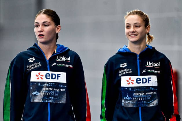 Matilde Marzetti, Irene Pesce of Italy prepare to compete in the diving 10m Platform Synchro Women Final during the European Aquatics Championships at the Olympic Aquatic Center in Paris (France), August 1, 2026. Andrea Masini Deepbluemedia Insidefoto