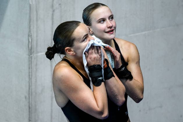 Maisie Bond, Lois Toulson of Great Britain celebrate after winning the gold medal in the diving 10m Platform Synchro Women Final during the European Aquatics Championships at the Olympic Aquatic Center in Paris (France), August 1, 2026. Andrea Staccioli