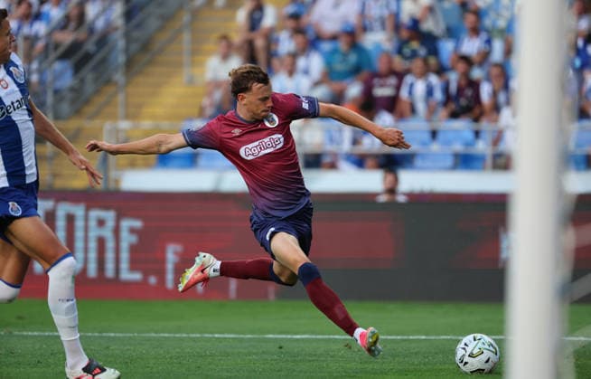 Porto-Torreense-Portugal Super Cup 8-1-2026 Javi Vazquez of Uniao Torreense in action during the final of SuperCup of Portugal between Porto FC and SC Uniao Torreense at Stadium Cidade of Coimbra on August 1 2026 in Coimbra (Portugal) (Photo by Luis de la Mata SportPix Sipa USA) Coimbra Stadium Coimbra Region Centro Portugal Copyright: xLuisxdexlaxMatax xsportPix.org.ux