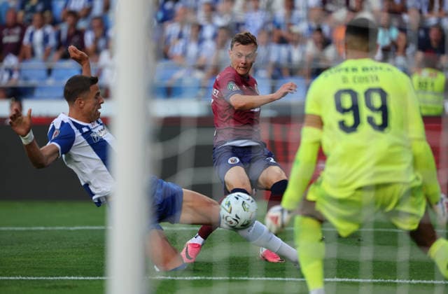 Porto-Torreense-Portugal Super Cup 8-1-2026 Javi Vazquez of Uniao Torreense in action during the final of SuperCup of Portugal between Porto FC and SC Uniao Torreense at Stadium Cidade of Coimbra on August 1 2026 in Coimbra (Portugal) (Photo by Luis de la Mata SportPix Sipa USA) Coimbra Stadium Coimbra Region Centro Portugal Copyright: xLuisxdexlaxMatax xsportPix.org.ux