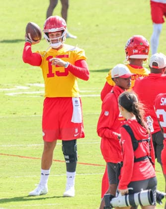 AUGUST 1, 2026: Kansas City Chiefs quarterback Patrick MahomesÃ‚ reacts during practice at Chiefs training camp in St. Joseph, MO. CSM St. Joseph United States - ZUMAc04_ 20260801_zma_c04_080 Copyright: xRomanxPunox