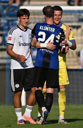 01.08.2026, xjhx, Fussball Testspiel, SV Waldhof Mannheim - Eintracht Frankfurt v.l. Niklas Scheller (Eintracht Frankfurt), Michael Zetterer (Eintracht Frankfurt), Lukas Kluenter Klünter (Waldhof Mannheim) Mannheim *** August 1, 2026, xjhx, Soccer Friendly Match, SV Waldhof Mannheim vs. Eintracht Frankfurt: Niklas Scheller (Eintracht Frankfurt), Michael Zetterer (Eintracht Frankfurt), Lukas Kluenter (Klünter) (Waldhof Mannheim), Mannheim