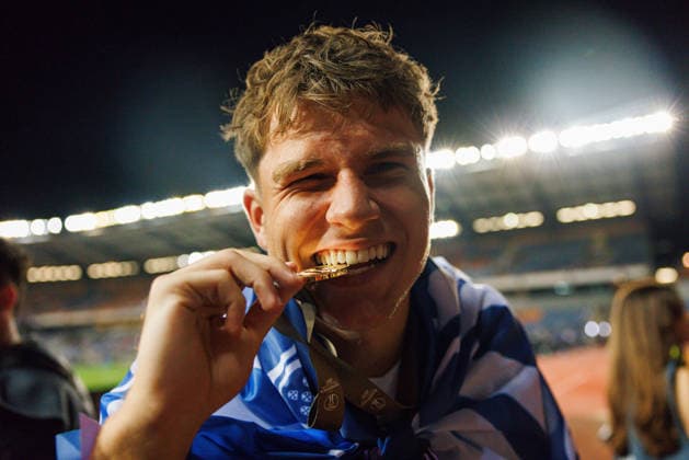 Oskar Pietuszewski seen celebrating with trophy after winning Supertaca Portugal 2026 game between teams of FC Porto and UD Torreense (Maciej Rogowski Ball Raw Images PT) Coimbra Estadio Cidade de Coimbra Portugal Copyright: xMaciejxRogowskix maciejrogowski_porto_torreense_2627_3510