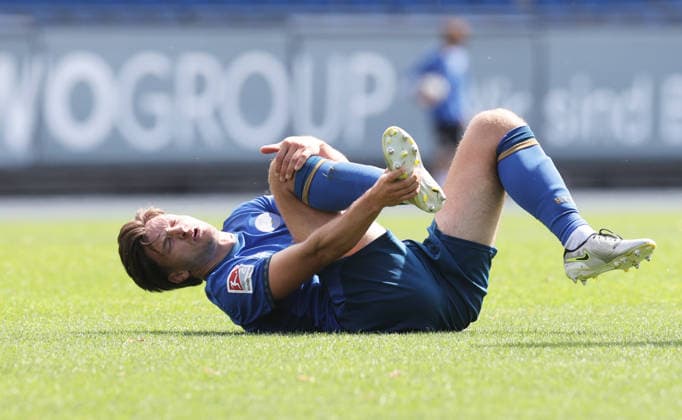 Noah Katterbach (Eintracht Braunschweig) Fussball, Herren, Saison 2026 2027 2.BL, Eintracht Stadion, Eintracht Braunschweig gegen RAAL La Louviere, Saisonvorbereitung, Testspiel, 0-0 DFL REGULATIONS PROHIBIT ANY USE OF PHOTOGRAPHS AS IMAGE SEQUENCES AND OR QUASI-VIDEO. *** Noah Katterbach, Eintracht Braunschweig Soccer, Men s Team, 2026–2027 Season, 2. Bundesliga, Eintracht Stadium, Eintracht Braunschweig vs. RAAL La Louvière, preseason, friendly match, 0–0. DFL regulations prohibit any use of photographs as image sequences and or quasi-video.