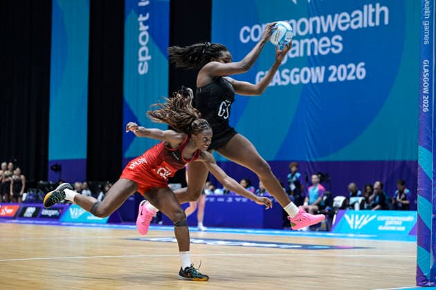 New Zealand Silver Ferns v Uganda Netball Grace Nweke of New Zealand and Funmi Fadoju of England, New Zealand Silver Ferns v England, semi final netball match of the 2026 Glasgow Commonwealth Games at OVO Hydro, Glasgow, Scotland on Saturday 1 August 2026. Photo: Jayne Russell Glasgow Scotland Copyright: xx