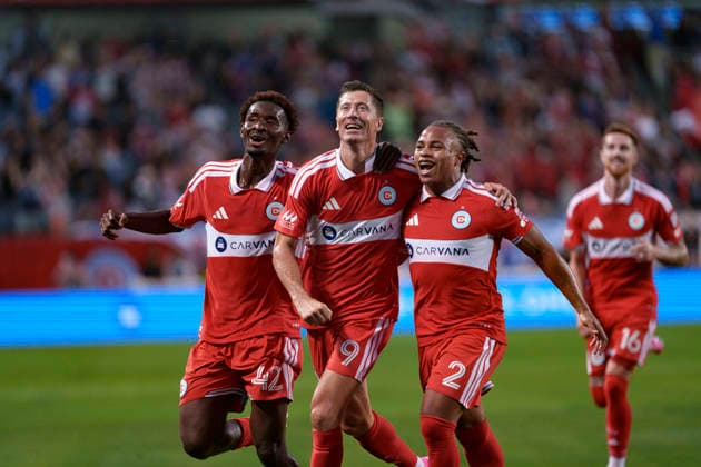 Robert Lewandowski, Dje Tah D Avilla and Leonardo Barroso seen celebrating after scoring goal during MLS, Fussball Herren, USA game between teams of Chicago Fire and Charlotte FC (Martin Murillo Ball Raw Images) Chicago Dignity Health Sports Park USA Copyright: xMartinxMurillox martinmurillo_chicagofire_charlotte_2627-14