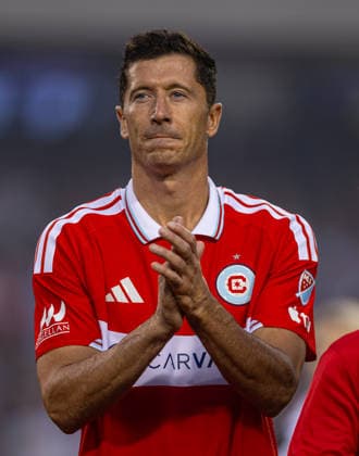 Football - Major League Soccer - Chicago Fire FC v Charlotte FC CHICAGO, USA - Saturday, August 1, 2026: Chicago Fire s Robert Lewandowski lines-up before a Major League Soccer match between Chicago Fire FC and Charlotte FC at Soldier Field. (Photo by David Rawcliffe Propaganda) CHICAGO Soldier Field ILLINOIS UNITED STATES OF AMERICA  Copyright: xDavidxRawcliffex P2026-08-01-Chicago_Fire_Charlotte-7