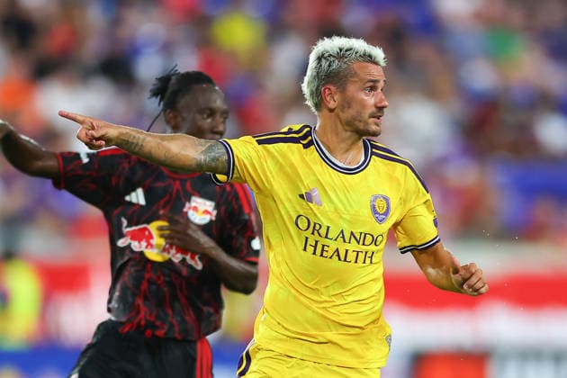 HARRISON, NJ - AUGUST 01: Antione Griezmann 7 of the Orlando City SC during the first half of the game against Red Bull New York on August 1, 2026 at Sports Illustrated Stadium in Harrison, New Jersey. (Photo by Rich Graessle Icon Sportswire) SOCCER: AUG 01 MLS, Fussball Herren, USA Red Bull New York vs Orlando City EDITORIAL USE ONLY Icon26080129691