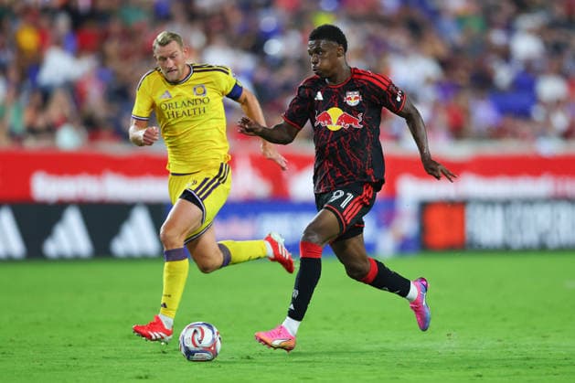HARRISON, NJ - AUGUST 01: Mijahir Jimenez 91 of Red Bull New York controls the ball during the second half of the game against Orlando City SC on August 1, 2026 at Sports Illustrated Stadium in Harrison, New Jersey. (Photo by Rich Graessle Icon Sportswire) SOCCER: AUG 01 MLS, Fussball Herren, USA Red Bull New York vs Orlando City EDITORIAL USE ONLY Icon26080129711