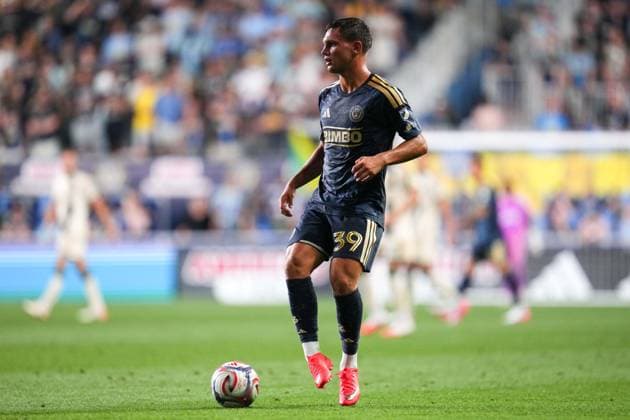 August 01, 2026: Philadelphia Union Defender Frankie Westfield (39) controls the ball during the second half of an MLS, Fussball Herren, USA match against Atlanta United at Subaru Park in Chester, Pennsylvania. CSM Chester United States of America - ZUMAc04_ 20260801_zma_c04_215 Copyright: xKylexRoddenx