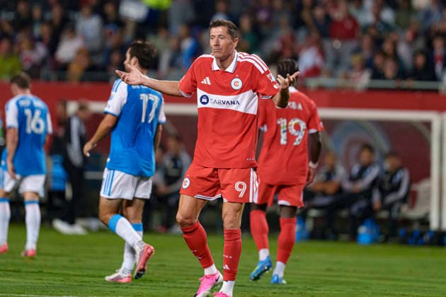 Robert Lewandowski seen during MLS, Fussball Herren, USA game between teams of Chicago Fire and Charlotte FC (Martin Murillo Ball Raw Images) Chicago Dignity Health Sports Park USA Copyright: xMartinxMurillox martinmurillo_chicagofire_charlotte_2627-5