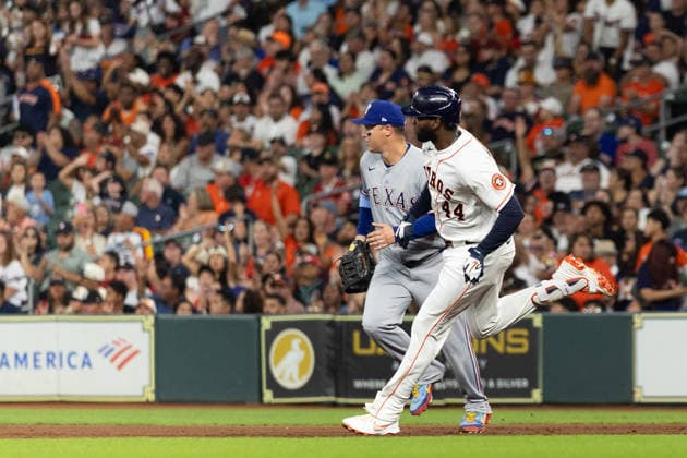 August 1, 2026, Houston, Texas, USA: Houston Astros designated hitter YORDAN ALVAREZ (44) runs to second base after hitting a run in the bottom of the third inning of a Major League Baseball game between the Texas Rangers and the Houston Astros, August 1, 2026, at Daikin Park in Houston, Texas. Houston USA - ZUMAg287 20260801_zsp_g287_012 Copyright: xMatthewxGuzmanx