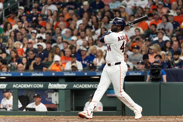 August 1, 2026, Houston, Texas, USA: Houston Astros designated hitter YORDAN ALVAREZ (44) hits a run in the bottom of the third inning of a Major League Baseball game between the Texas Rangers and the Houston Astros, August 1, 2026, at Daikin Park in Houston, Texas. Houston USA - ZUMAg287 20260801_zsp_g287_016 Copyright: xMatthewxGuzmanx