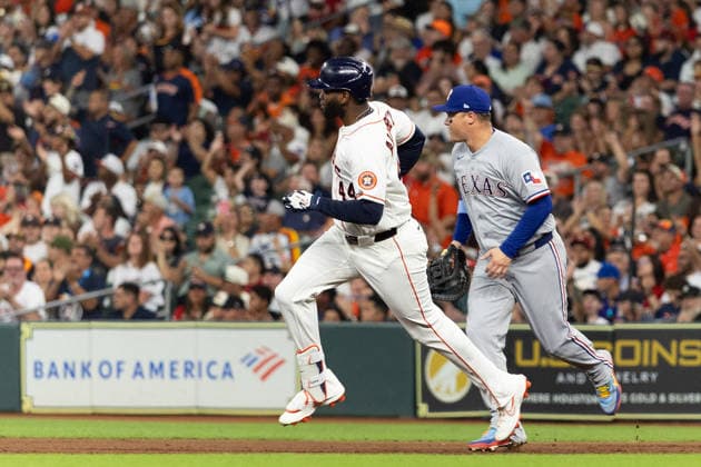 August 1, 2026, Houston, Texas, USA: Houston Astros designated hitter YORDAN ALVAREZ (44) runs to second base after hitting a run in the bottom of the third inning of a Major League Baseball game between the Texas Rangers and the Houston Astros, August 1, 2026, at Daikin Park in Houston, Texas. Houston USA - ZUMAg287 20260801_zsp_g287_019 Copyright: xMatthewxGuzmanx