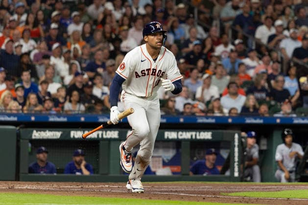 August 1, 2026, Houston, Texas, USA: Houston Astros right field CAM SMITH (11) runs for first base after hitting a single in the bottom of the second inning during a Major League Baseball game between the Texas Rangers and the Houston Astros, August 1, 2026, at Daikin Park in Houston, Texas. Houston USA - ZUMAg287 20260801_zsp_g287_023 Copyright: xMatthewxGuzmanx