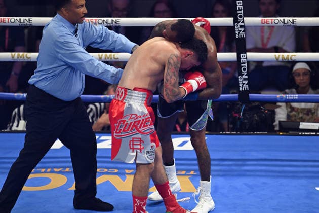 Raul Curiel vs. Quinton Randall in Las Vegas LAS VEGAS, NEVADA - AUG 1: Raul Curiel (in red short) and Quinton Randall (in black short) exchange punches during their super welterweight title fight on Saturday night at The Theater Virgin Hotel in Las Vegas, Nevada, United States on August 1, 2026 on the undercard of Lamont Roach s and William Zepeda s clash for the WBC World Lightweight championship. Tayfun Coskun Anadolu Nevada United States. Editorial use only. Please get in touch for any other usage.  Copyright: x2026xAnadoluxTayfunxCoskunx