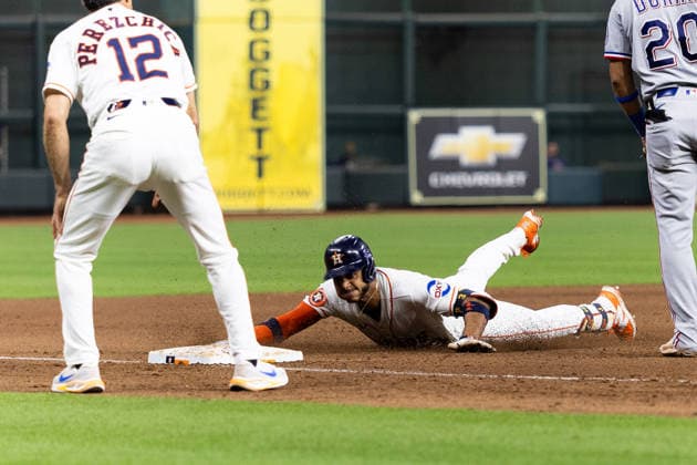 August 1, 2026, Houston, Texas, USA: Houston Astros shortstop JEREMY PENA (3) slides to third base after hitting a triple in the bottom of the eighth inning of a Major League Baseball game between the Texas Rangers and the Houston Astros, August 1, 2026, at Daikin Park in Houston, Texas. Houston USA - ZUMAg287 20260801_zsp_g287_048 Copyright: xMatthewxGuzmanx