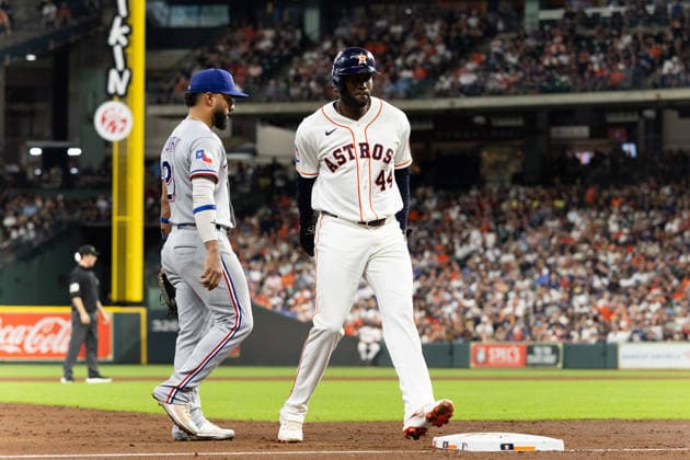 August 1, 2026, Houston, Texas, USA: Houston Astros designated hitter YORDAN ALVAREZ (44) runs to walks to third base at the bottom of the third inning of a Major League Baseball game between the Texas Rangers and the Houston Astros, August 1, 2026, at Daikin Park in Houston, Texas. Houston USA - ZUMAg287 20260801_zsp_g287_051 Copyright: xMatthewxGuzmanx