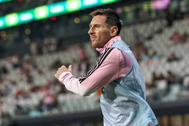 August 1, 2026, Miami, Florida, USA: LIONEL MESSI (10) of Inter Miami CF looks on during a MLS, Fussball Herren, USA game between Inter Miami CF and Columbus Crew Miami USA - ZUMAa257 20260801_zsp_a257_008 Copyright: xChrisxArjoonx