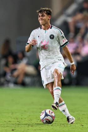 August 1, 2026, Miami, Florida, USA: NOAH ALLEN (32) of Inter Miami CF controls a ball during a MLS, Fussball Herren, USA game between Inter Miami CF and Columbus Crew Miami USA - ZUMAa257 20260801_zsp_a257_015 Copyright: xChrisxArjoonx