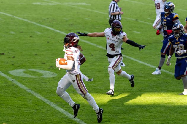 Nazir Streater (Rhein Fire, 05) am Ball gefolgt von Jannik Seibel (Rhein Fire, 04), GER Rhein Fire vs. Alpine Rams, American Football, AFLE, Saison 2026, 01.08.2026 GER Rhein Fire vs. Alpine Rams, American Football, AFLE, Saison 2026, 01.08.2026 Duisburg *** Nazir Streater (Rhein Fire), No. 05, with the ball, followed by Jannik Seibel (Rhein Fire), No. 04, GER Rhein Fire vs. Alpine Rams, American Football, AFLE, 2026 Season, August 1, 2026, GER Rhein Fire vs. Alpine Rams, American Football, AFLE, 2026 season, August 1, 2026, Duisburg Copyright: xEibner-Pressefoto FabianxFriesex EP_FFE