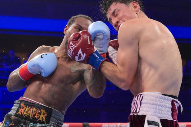 August 1, 2026, Las Vegas, Nevada, USA: WILLIAM ZEPEDA (34-1-27KOs) of San Meteo Ateneo, MEX defeats LAMONT ROACH JR. (25-2-3-10KOs) of Washing D.C by a unanimous decision and become the new WBC lightweight champion of the world during Golden Boy promotion at the Virgin Hotel in Las Vegas. Las Vegas USA - ZUMAo117 20260801_zsp_o117_027 Copyright: xMikaelxOnax