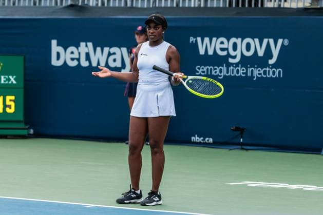 August 1, 2026, Toronto, Ontario, Canada: SLOANE STEPHENS of United States of America is seen during her women s singles qualifying match against HARRIET DART of United Kingdom at the 2026 National Bank Open at Sobeys Stadium in Toronto, Ontario. Toronto Canada - ZUMAt160 20260801_zip_t160_045 Copyright: xMathewxTsangx