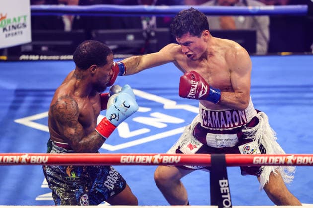 August 01, 2026: (R-L) William Zepeda punches Lamont Roach Jr. during their WBC Lightweight title fight inside The Theater at the Virgin Hotels on August 1, 2026 in Las Vegas, NV. CSM. Las Vegas United States of America - ZUMAc04_ 20260801_zma_c04_298 Copyright: xChristopherxTrimx