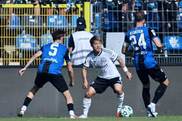 v.li.Yannis Hoer (SV Waldhof Mannheim, 5), Keita Kosugi (Eintracht Frankfurt, 26), Lukas Kluenter (SV Waldhof Mannheim, 24) GER, SV Waldhof Mannheim gegen Eintracht Frankfurt, Fussball, Testspieltag, Spielzeit 2026, 01.08.2026. (DFL DFB REGULATIONS PROHIBIT ANY USE OF PHOTOGRAPHS as IMAGE SEQUENCES and or QUASI-VIDEO). GER,SV Waldhof Mannheim gegen Eintracht Frankfurt, Fussball, Testspieltag, Spielzeit 2026, 01.08.2026. Mannheim *** From left: Yannis Hoer, SV Waldhof Mannheim, 5; Keita Kosugi, Eintracht Frankfurt, 26; Lukas Kluenter, SV Waldhof Mannheim, 24 (GER); SV Waldhof Mannheim vs. Eintracht Frankfurt, soccer, friendly match day, 2026 season, August 1, 2026 DFL DFB regulations prohibit any use of photographs as image sequences and or quasi-video GER, SV Waldhof Mannheim vs. Eintracht Frankfurt, soccer, friendly match day, 2026 season, August 1, 2026, Mannheim Copyright: xEibner-Pressefoto JoergxHirschx EP_JHH