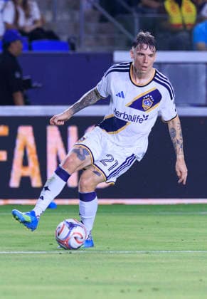 August 1, 2026, Carson, California, USA: Robert Taylor 21 of the LA Galaxy during their regular season MLS, Fussball Herren, USA game against the FC Dallas on Saturday August 1, 2026 at the Dignity Health Sports Park Stadium in Carson, California. LA Galaxy tie with FC Dallas, 0-0. ARIANA RUIZ PI Carson USA - ZUMAp124 20260801_zaa_p124_009 Copyright: xArianaxRuizx
