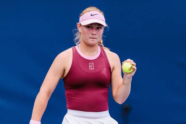 August 1, 2026, Toronto, Ontario, Canada: EMERSON JONES of Australia is seen during her women s singles qualifying match against VARVARA LEPCHENKO of United States of America at the 2026 National Bank Open at Sobeys Stadium in Toronto, Ontario. Toronto Canada - ZUMAt160 20260801_zip_t160_015 Copyright: xMathewxTsangx