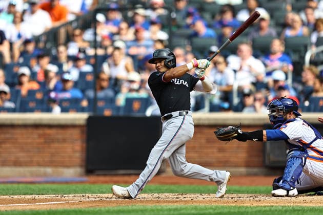 MLB, Baseball Herren, USA Miami Marlins Vs. New York Mets Miami Marlins player Javier Sanoja 8 hits a two-run home run during the second inning of a baseball game against the New York Mets at Citi Field in Flushing, New York, on August 1, 2026. Flushing N.Y. United States  Copyright: xGordonxDonovanx originalFilename:donovan-mlbmiami260801_npwcI.jpg