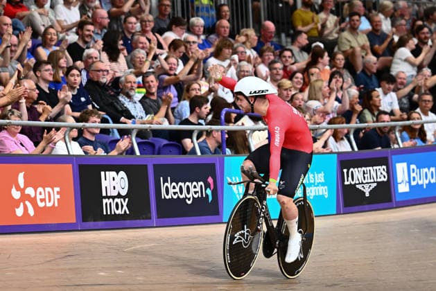 Glasgow 2026 Commonwealth Games Picture by Olly Hassell SWpix.com - 02 08 2026 - Glasgow 2026 Commonwealth Games - Track cycling, Rad, Radsport, Bahnrad, Bahn and Para Track Cycling - Sir Chris Hoy Velodrome, Glasgow, Scotland - Men s 1000m Time Trial Final - Rhys Britton of Wales celebrates his time Glasgow Sir Chris Hoy Velodrome Scotland Copyright: x xSWpix.comx(t axPhotographyxHubxLtd)xOllyxHassell SWpix.comx SWP-3030-17519