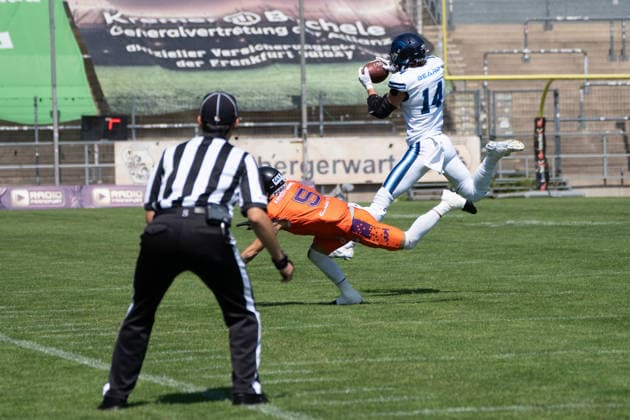 02.08.2026, xhfmx, American Football EFA European Football Alliance, Frankfurt Galaxy - Nordic Storm Maceo Beard (Nordic Storm, 14) fängt einen Pass ab (DFL DFB REGULATIONS PROHIBIT ANY USE OF PHOTOGRAPHS as IMAGE SEQUENCES and or QUASI-VIDEO) Frankfurt am Main *** August 2, 2026, xhfmx, American Football EFA European Football Alliance, Frankfurt Galaxy Nordic Storm Maceo Beard Nordic Storm, 14 intercepts a pass DFL DFB REGULATIONS PROHIBIT ANY USE OF PHOTOGRAPHS as IMAGE SEQUENCES and or QUASI-VIDEO Frankfurt am Main