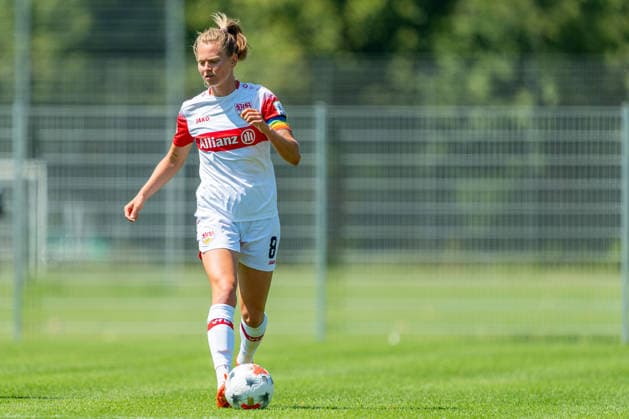 Testspiel: VfB Stuttgart vs. SpVgg Greuther Fürth; 02.08.2026 Stuttgart, GERMANY - 02. August 2026: Maximiliane Rall (VfB Stuttgart, 8) während dem Testspiel zwischen dem VfB Stuttgart und dem SpVgg Greuther Fürth auf dem Sportgelände des Clubzentrum des VfB Stuttgart. *** Friendly Match: VfB Stuttgart vs. SpVgg Greuther Fürth, August 2, 2026, Stuttgart, GERMANY August 2, 2026 Maximiliane Rall VfB Stuttgart, 8 during the friendly match between VfB Stuttgart and SpVgg Greuther Fürth at the sports complex of the VfB Stuttgart Club Center Copyright: xBEAUTIFULxSPORTS Steinx