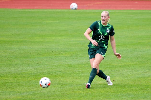 01.08.2026, xgrfx, Fussball Testspiel Frauen , RB Leipzig - VfL Wolfsburg v.l. Camilla Küver (VfL Wolfsburg) (DFL DFB REGULATIONS PROHIBIT ANY USE OF PHOTOGRAPHS as IMAGE SEQUENCES and or QUASI-VIDEO) Leipzig *** August 1, 2026, xgrfx, Women s Soccer Friendly Match, RB Leipzig vs. VfL Wolfsburg, featuring Camilla Küver (VfL Wolfsburg). DFL and DFB regulations prohibit any use of photographs as image sequences and or quasi-video. Leipzig