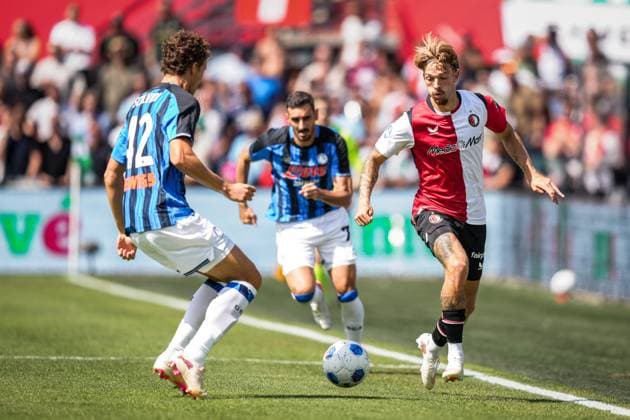ROTTERDAM , 02-08-2026 , Stadium Feijenoord de Kuip , season 2026 2027 , Dutch preseason football , Friendly match between Feyenoord and Atalanta Bergamo (Kuip Cup) , picture shows Feyenoord player Luciano Valente Feyenoord - Atalanta (friendly)  x205403776x Copyright: