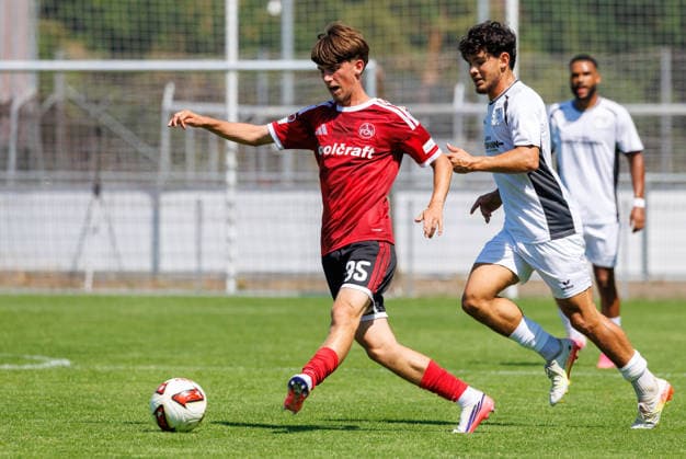 02.08.2026 - Fussball - Saison 2026 2027 - Testspiel Freundschaftsspiel Vorbereitungsspiel: 1. FC Nürnberg Nuernberg FCN ( Club ) - FSV Frankfurt - Sportfoto Zink DaMa - xdaxmax - Marc Kornwachs Barjuan (35, 1. FC Nürnberg FCN ) Elias Adam Breir (6, FSV Frankfurt ) *** August 2, 2026 Soccer Season 2026–2027 Exhibition Match Friendly Match Preseason Match 1 FC Nuremberg Nuremberg FCN Club FSV Frankfurt Sports Photo Zink DaMa xdaxmax Marc Kornwachs Barjuan 35, 1 FC Nuremberg FCN Elias Adam Breir 6, FSV Frankfurt