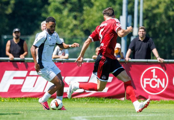 02.08.2026 - Fussball - Saison 2026 2027 - Testspiel Freundschaftsspiel Vorbereitungsspiel: 1. FC Nürnberg Nuernberg FCN ( Club ) - FSV Frankfurt - Sportfoto Zink DaMa - xdaxmax - Emmanuel McDonald (9, FSV Frankfurt ) Styopa Mkrtchyan (5, 1. FC Nürnberg FCN ) *** August 2, 2026 Soccer Season 2026–2027 Exhibition Match Friendly Match Preseason Match 1. FC Nürnberg Nuremberg FCN Club FSV Frankfurt Sports Photo Zink DaMa xdaxmax Emmanuel McDonald 9, FSV Frankfurt Styopa Mkrtchyan 5, 1 FC Nuremberg FCN