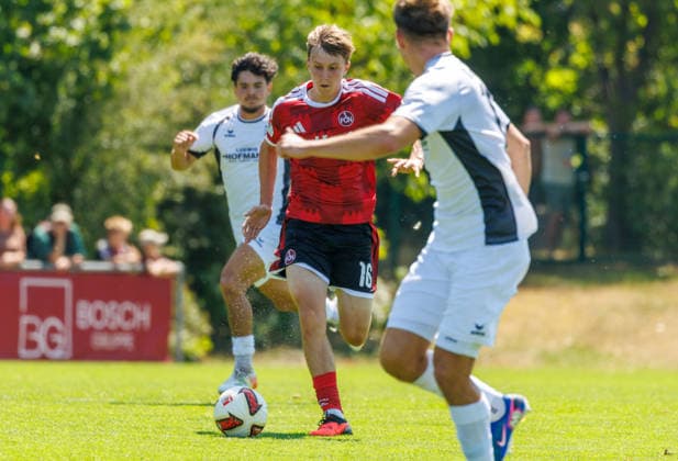 02.08.2026 - Fussball - Saison 2026 2027 - Testspiel Freundschaftsspiel Vorbereitungsspiel: 1. FC Nürnberg Nuernberg FCN ( Club ) - FSV Frankfurt - Sportfoto Zink DaMa - xdaxmax - Marko Soldic (16, 1. FC Nürnberg FCN ) im Angriff *** August 2, 2026 Soccer Season 2026–2027 Exhibition Match Friendly Match Preseason Match 1 FC Nuremberg Nuremberg FCN Club FSV Frankfurt Sports Photo Zink DaMa xdaxmax Marko Soldic 16, 1 FC Nuremberg (FCN) on the attack