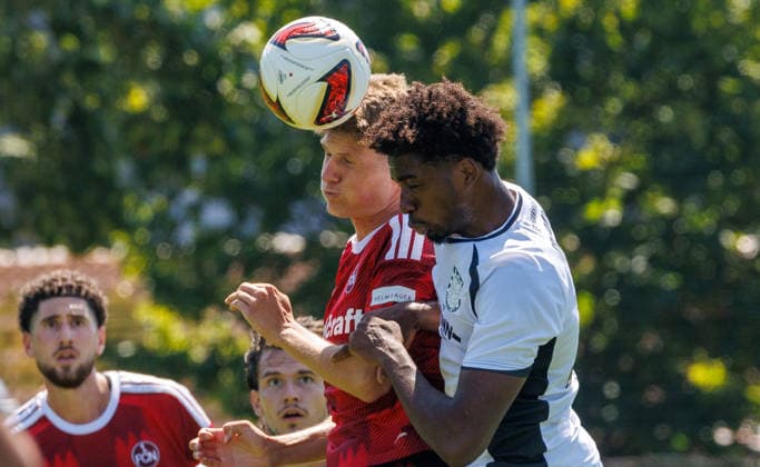 02.08.2026 - Fussball - Saison 2026 2027 - Testspiel Freundschaftsspiel Vorbereitungsspiel: 1. FC Nürnberg Nuernberg FCN ( Club ) - FSV Frankfurt - Sportfoto Zink DaMa - xdaxmax - Kristian Mandic (36, 1. FC Nürnberg FCN ) im Kopfballduell mit Uche Obiogrumu (29, FSV Frankfurt ) *** August 2, 2026 Soccer Season 2026–2027 Exhibition Match Friendly Match Preseason Match 1 FC Nuremberg Nuremberg FCN Club FSV Frankfurt Sports Photo Zink DaMa xdaxmax Kristian Mandic 36, 1 FC Nuremberg (FCN) in a header duel with Uche Obiogrumu 29, FSV Frankfurt