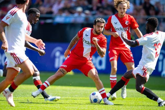 UTRECHT , 02-08-2026 , Stadium Galagenwaard , season 2026 2027 , Dutch Pre-season football , match between FC Utrecht and Sevilla , picture shows FC Utrecht player Angel Alarcon Utrecht - Sevilla (friendly)  x205404576x Copyright: