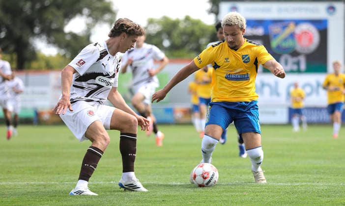 Football, RL North, SV Todesfelde v FC St. Pauli II